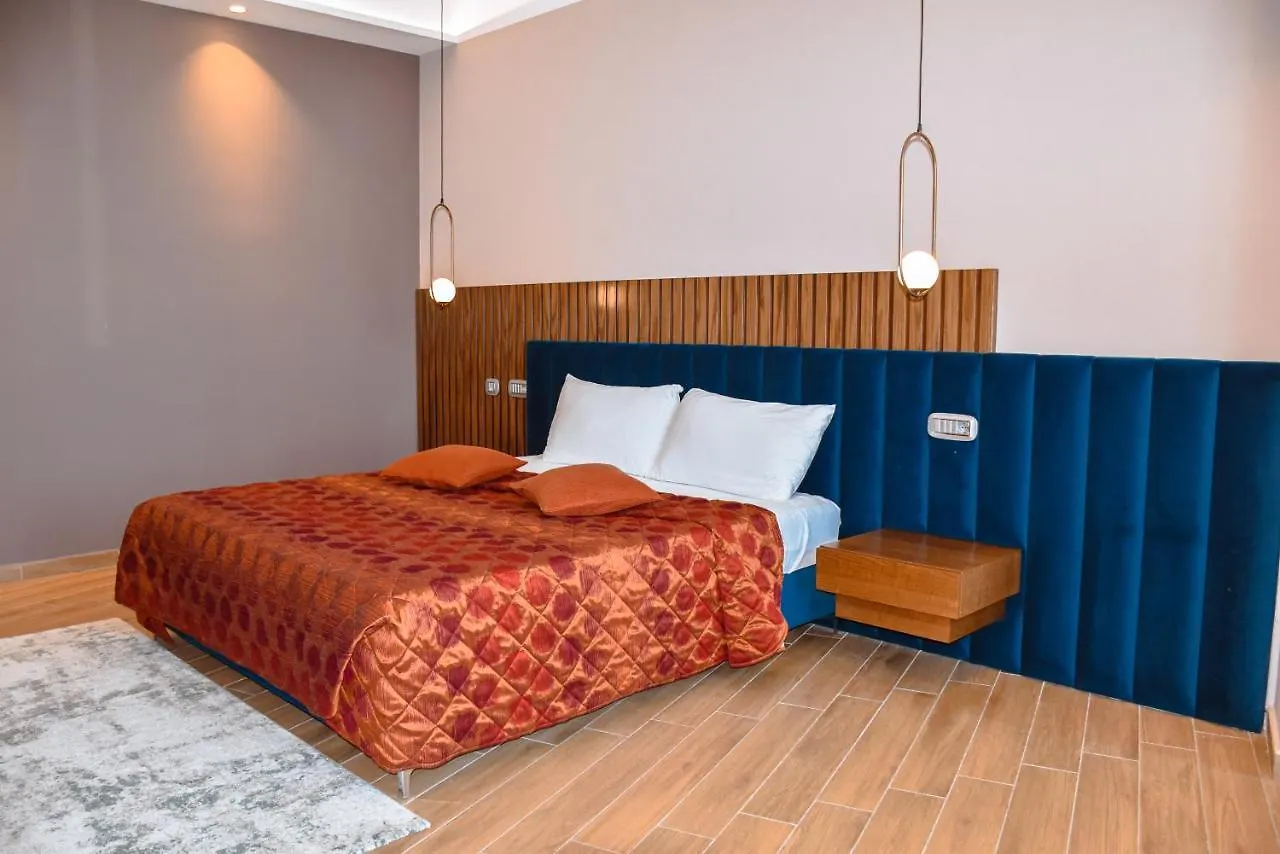 Hotel Coco Tirana
